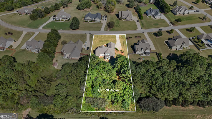 Property Photo: 79 Huntington Way GA 30292