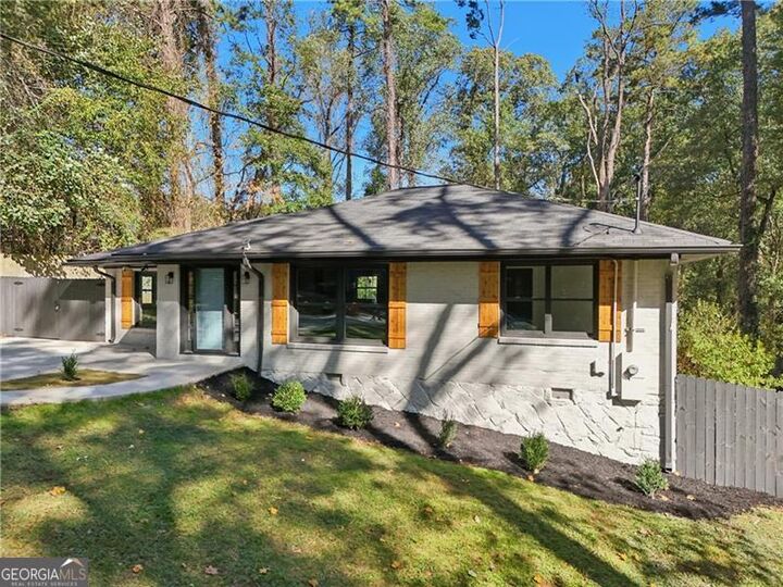 Property Photo:  288 Harper Road SE  GA 30315 