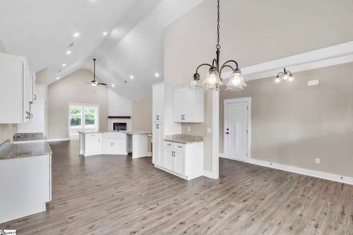 Property Photo:  101 E Peninsula Drive  SC 29360 