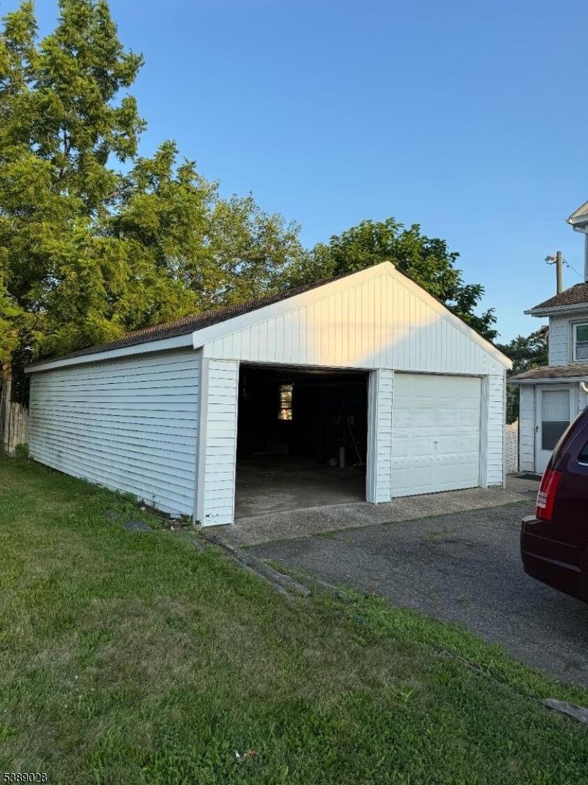 Property Photo: 649 Nassau St NJ 08902