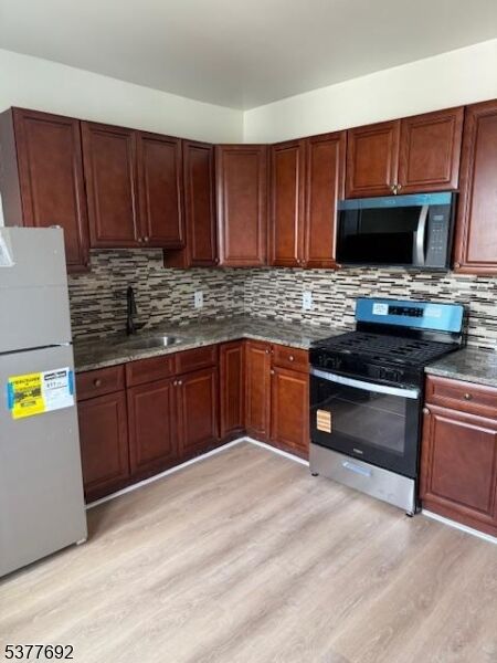 Property Photo: 609 S 19th St 2 NJ 07103