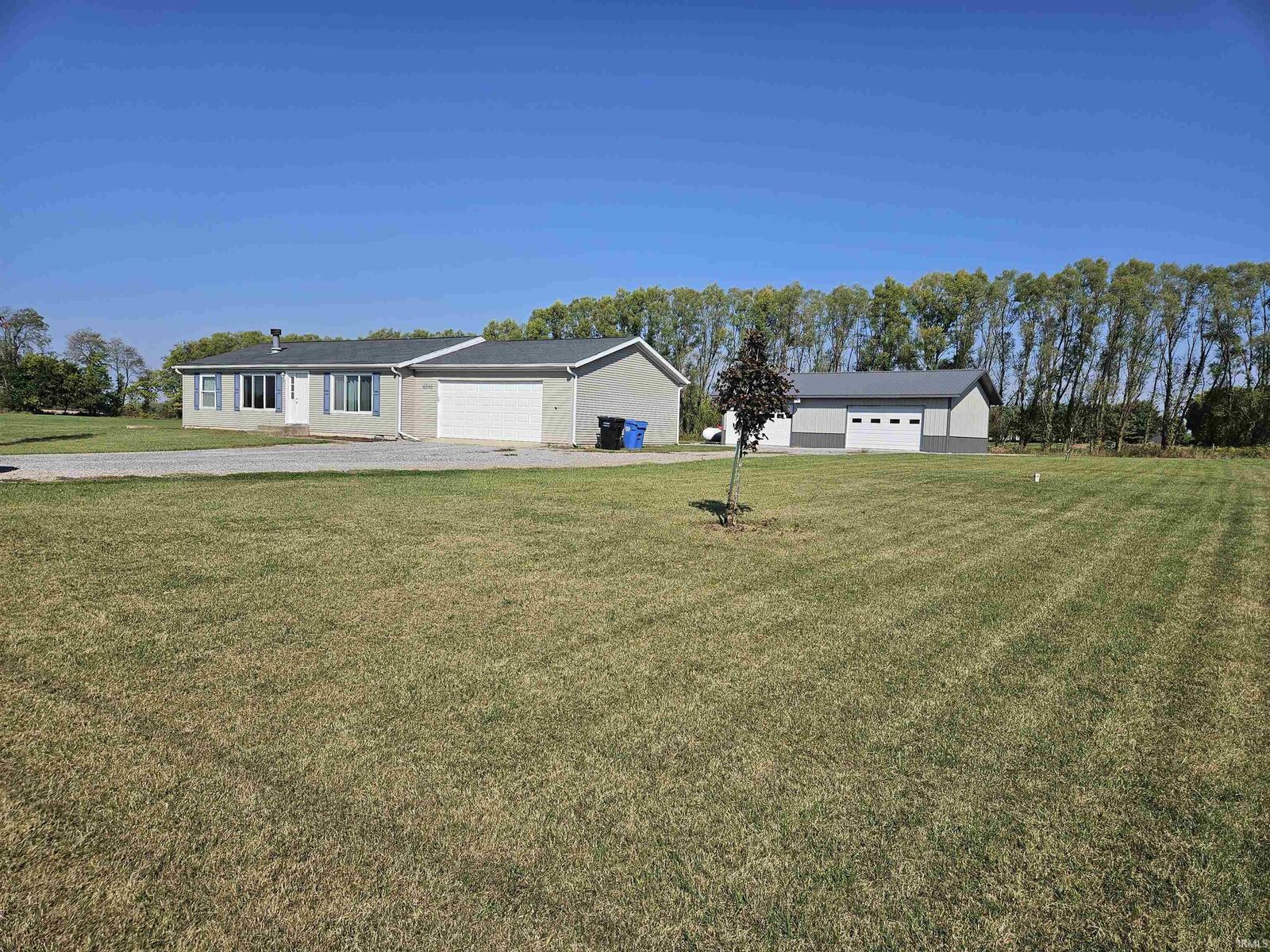 Property Photo: 4646 W 400 N Road IN 46725