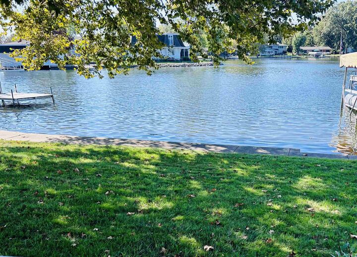 Property Photo:  2300 Ln 150 Hamilton Lake  IN 46742 