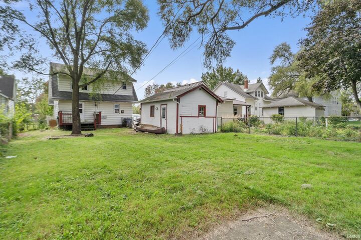 Property Photo:  1150 Bresseau Street  IN 46514-2457 