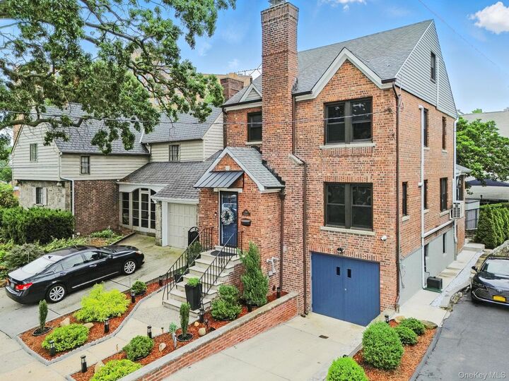 1260 Rhinelander Avenue  Bronx NY 10461 photo