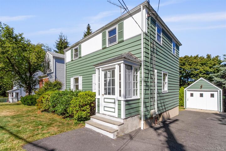 Property Photo:  15 Davis Avenue  NY 10595 