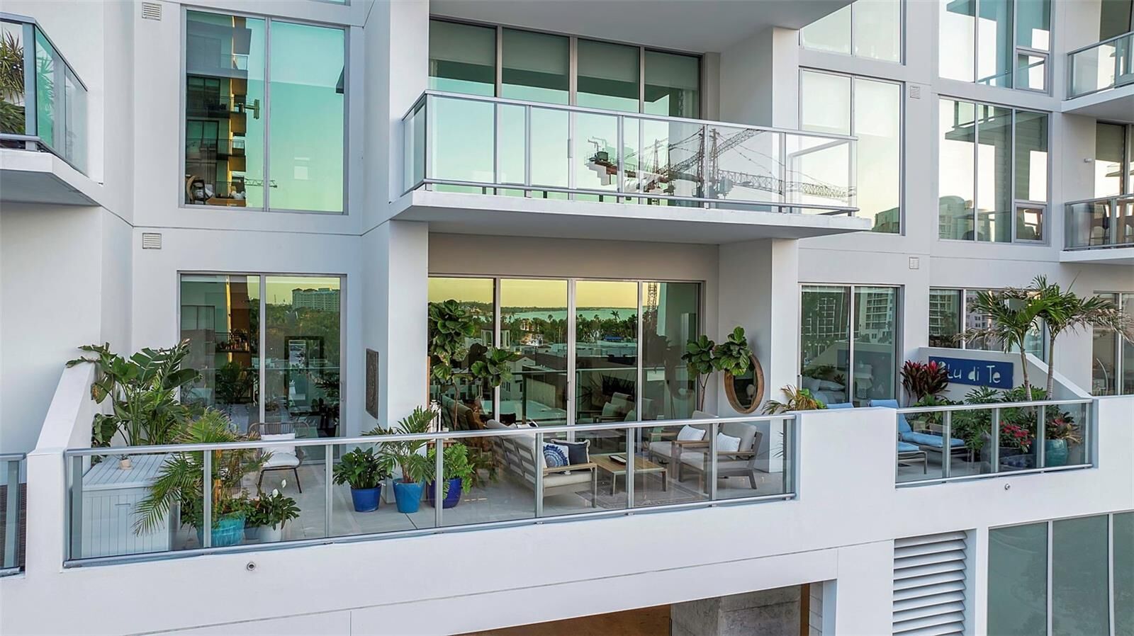 Property Photo:  301 Quay Commons 503  FL 34236 