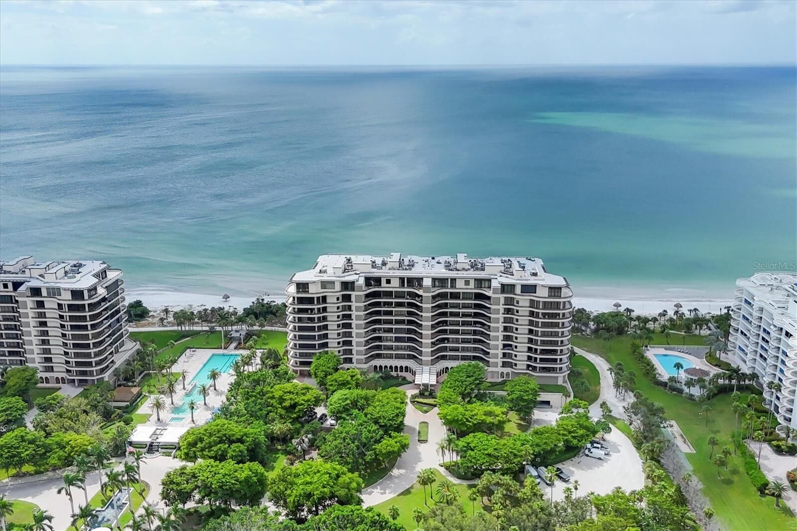 Property Photo:  435 L Ambiance Drive J703  FL 34228 