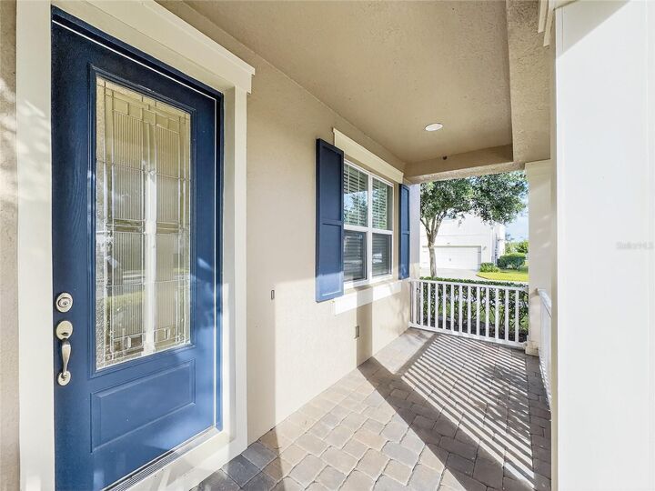 Property Photo:  5518 Thomas Square Drive  FL 34787 