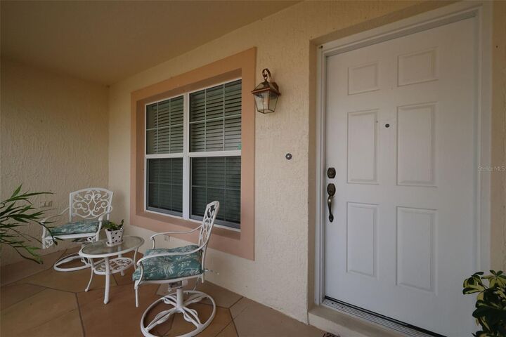 Property Photo:  2123 Heather Hill Loop  FL 32162 