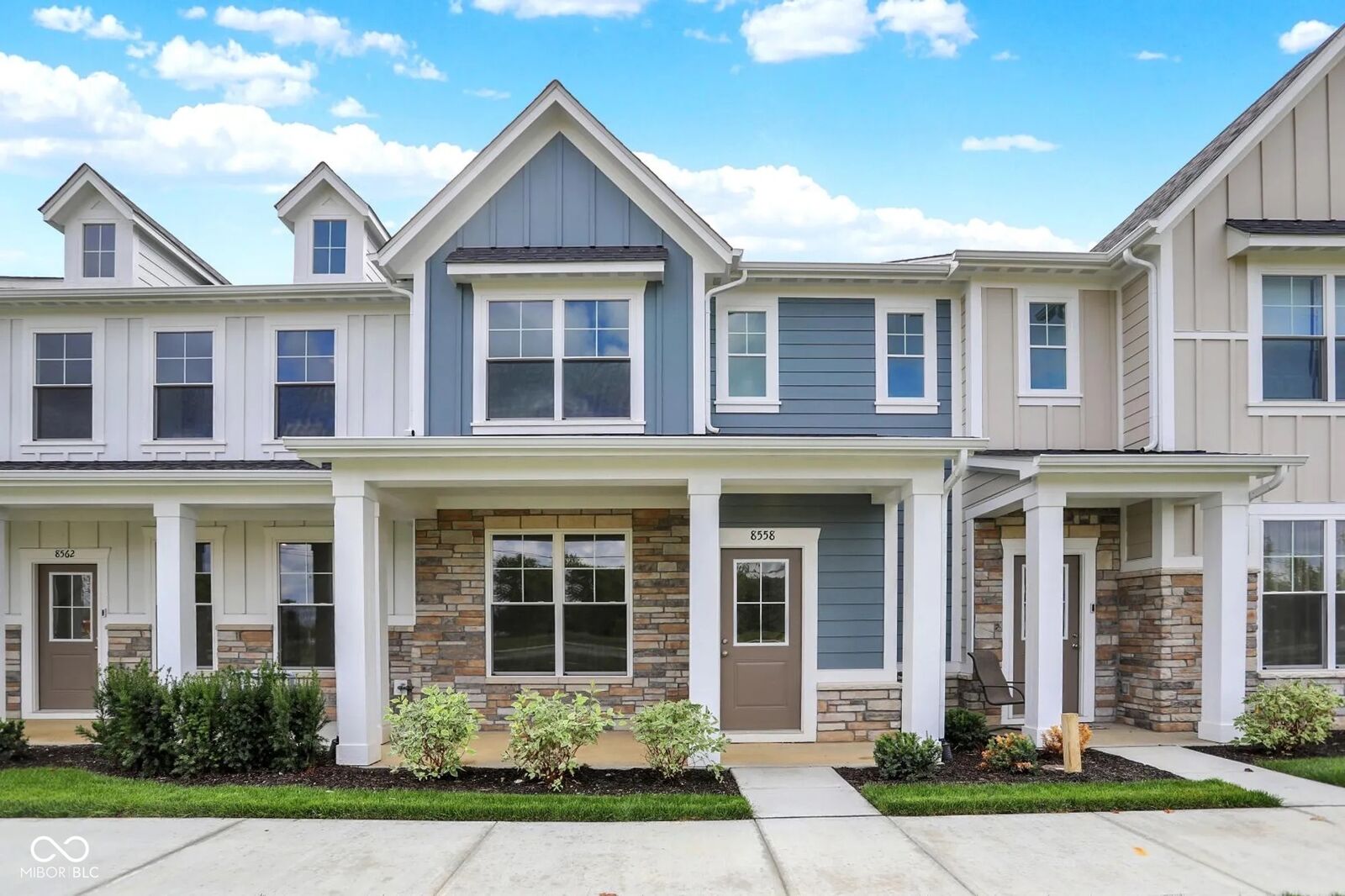 Property Photo: 8558 Goldfinch Road IN 46112