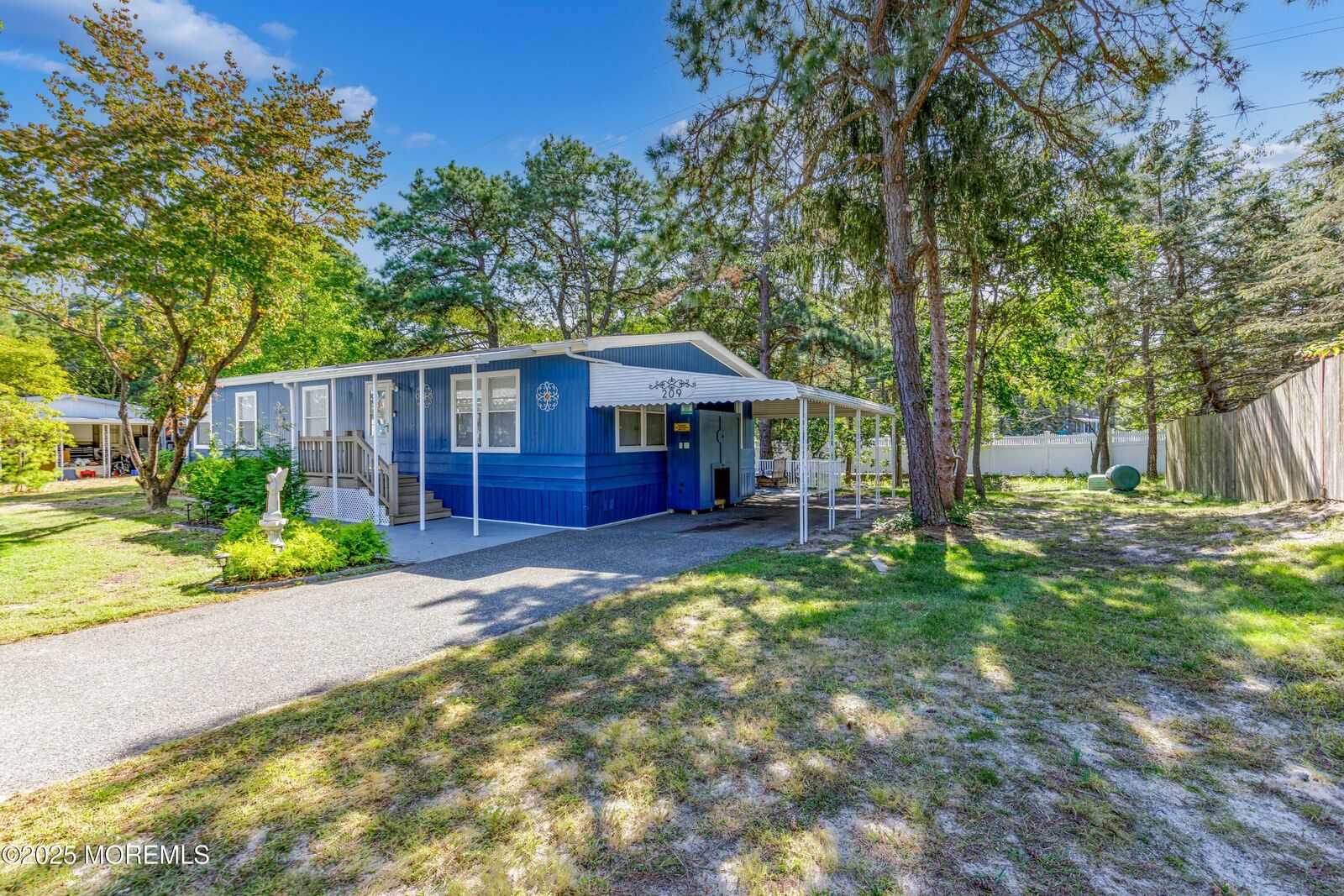 Property Photo:  209 Mockingbird Way  NJ 08759 