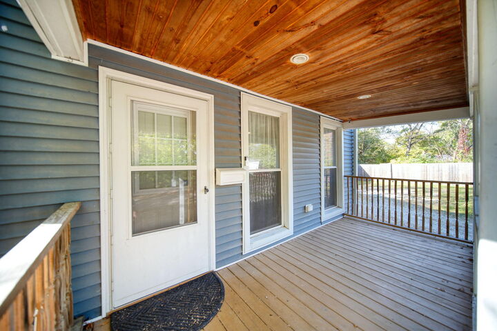 Property Photo: 335 Wall Street MI 49203