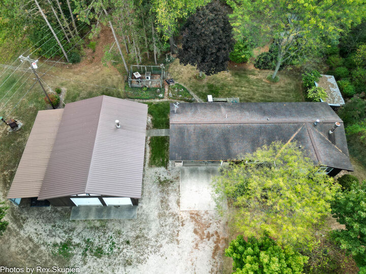 Property Photo: 1570 E Croton Drive MI 49337