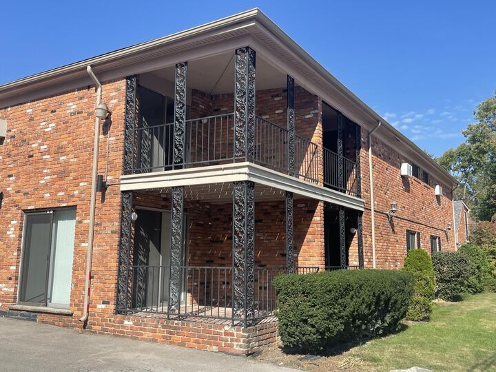 Property Photo:  620 E Lincoln Avenue  MI 48067 