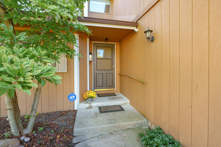 Property Photo:  2177 Quail Run Drive  MI 49009 