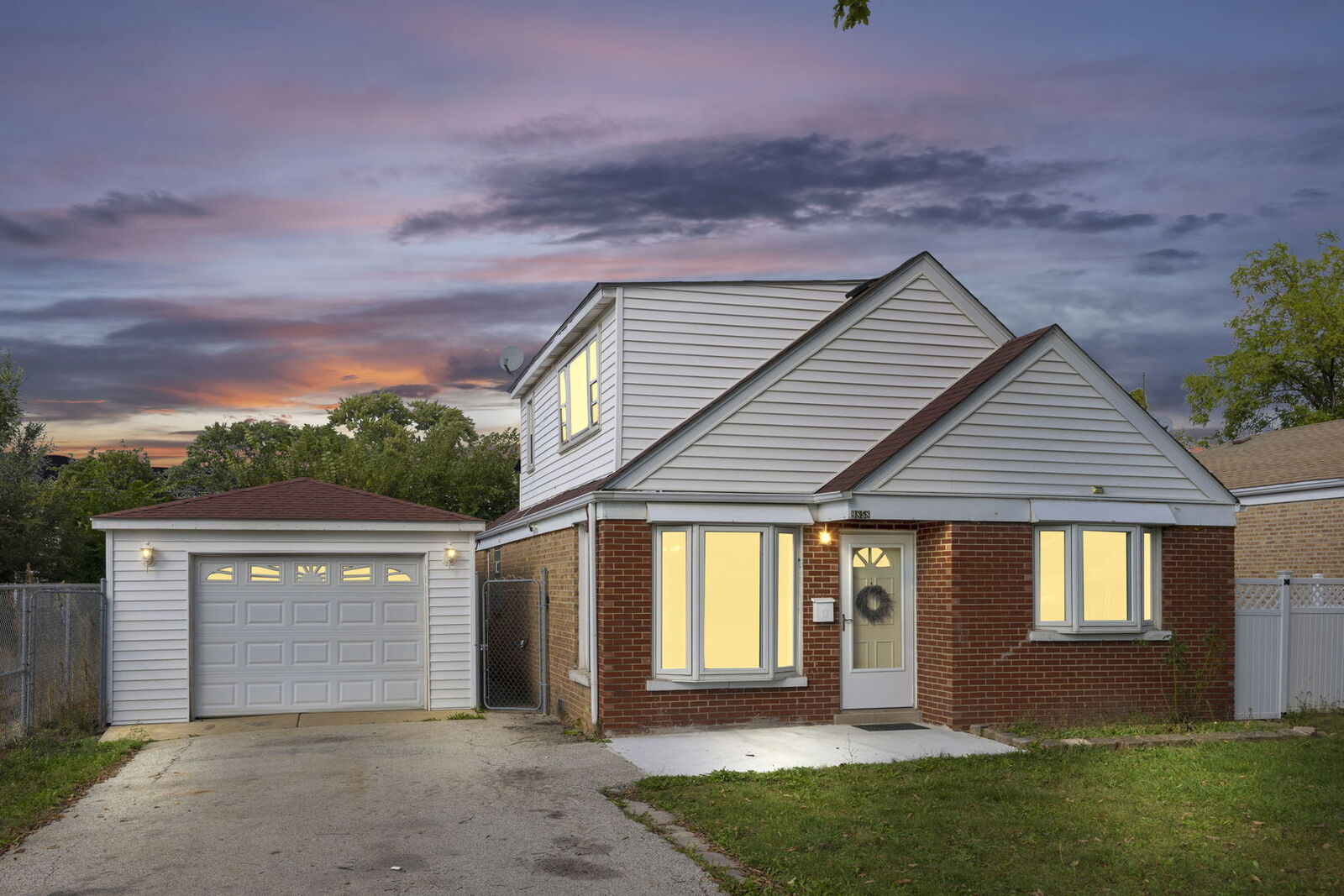 Property Photo: 9858 Montrose Avenue IL 60176