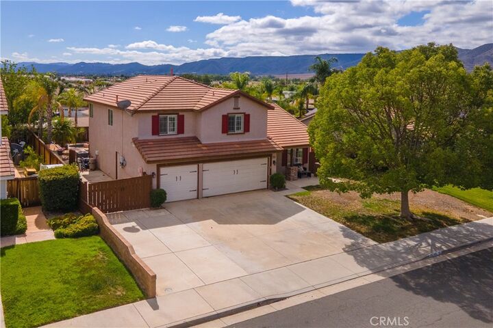 23513 Mountain Breeze Dr  Murrieta CA 92562 photo