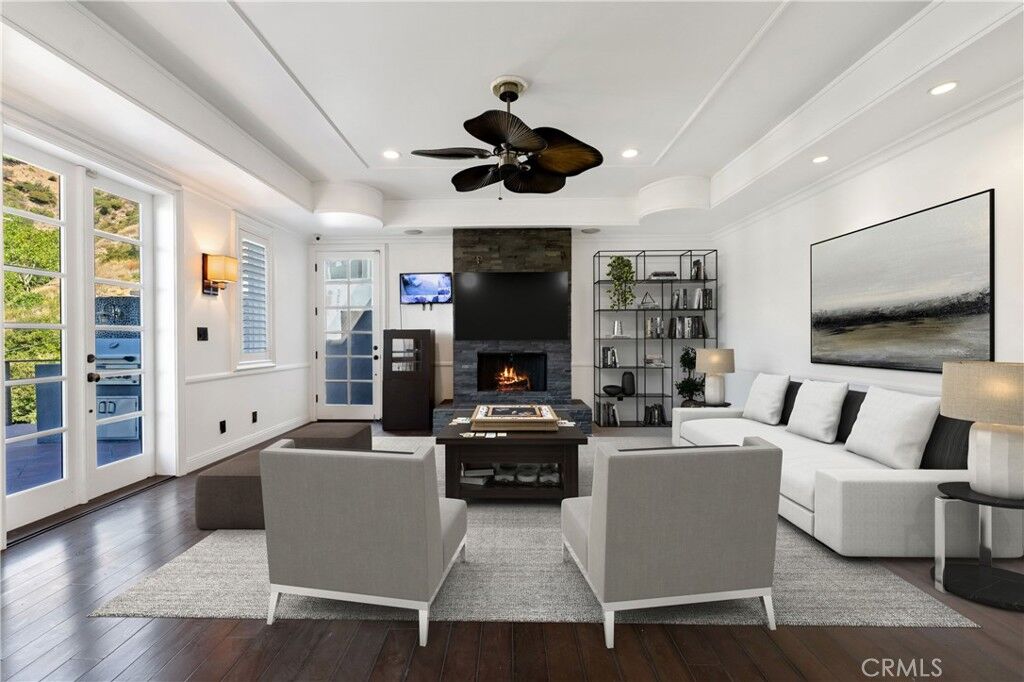 Property Photo: 8655 Hillside Avenue CA 90069