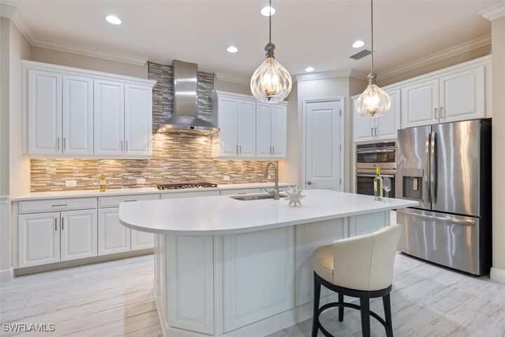 Property Photo:  21555 Oaks Of Estero Circle  FL 33928 