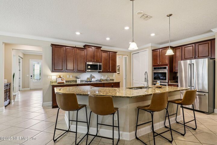 Property Photo: 291 St Kitts Loop FL 32092