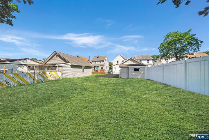 Property Photo:  771 5th  NJ 07071 