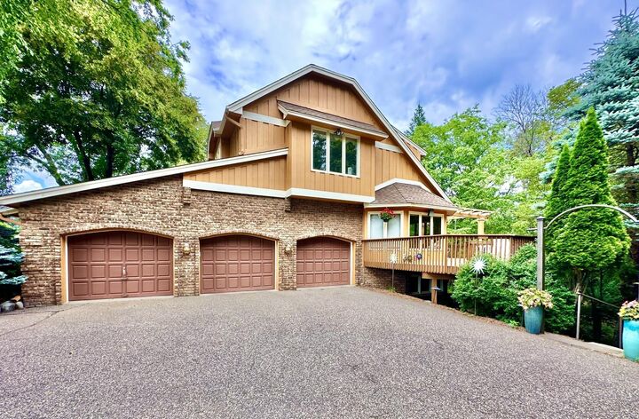 Property Photo: 2717 Hidden Creek Lane MN 55391
