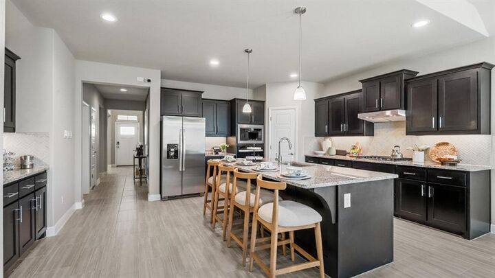 Property Photo:  11413 Treehouse Trail  TX 76247