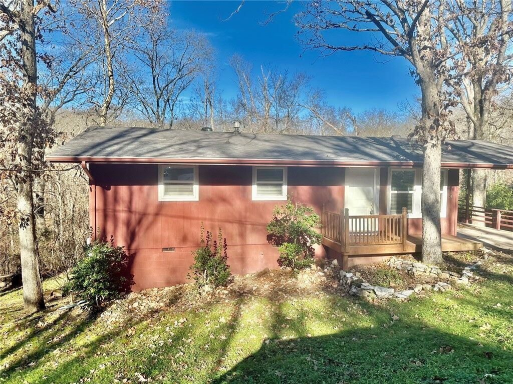 Property Photo: 35 Gore Lane AR 72715