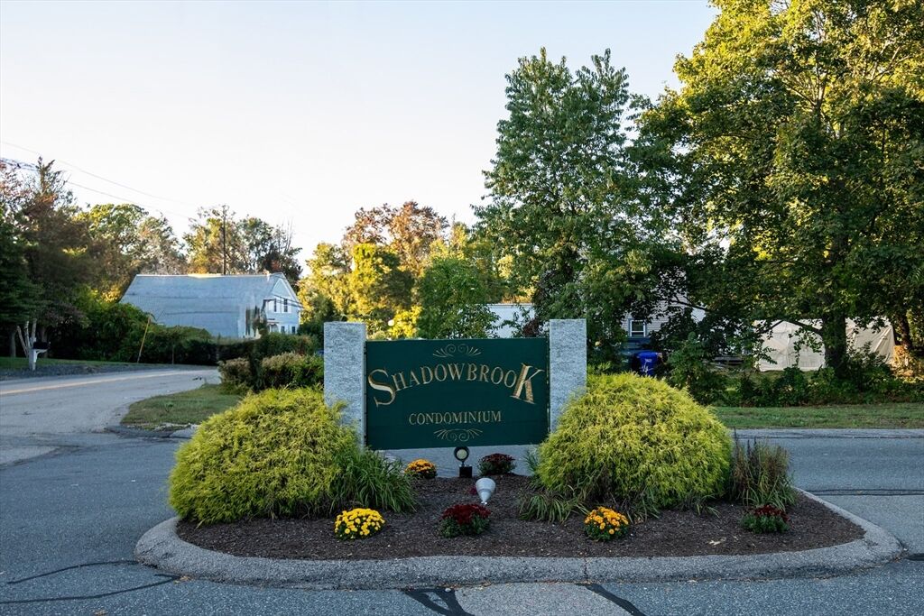 Property Photo:  9 Shadowbrook Ln 27  MA 01757 