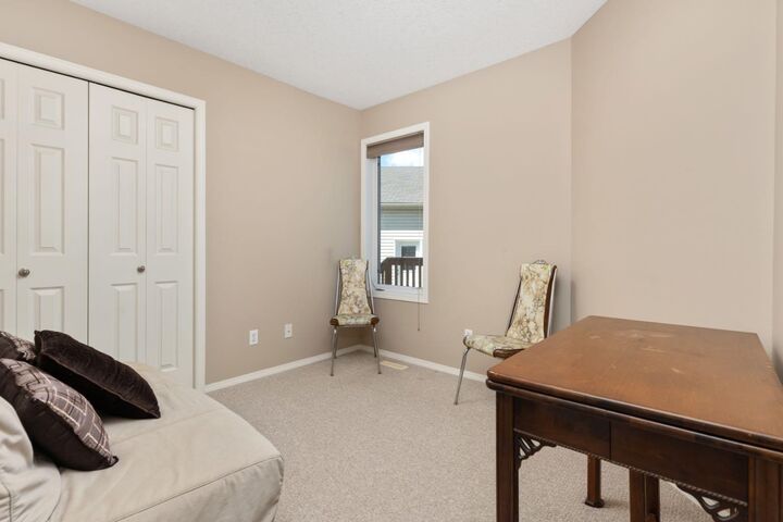 Property Photo:  4539 69 Street 18A  AB T4V 5B3 