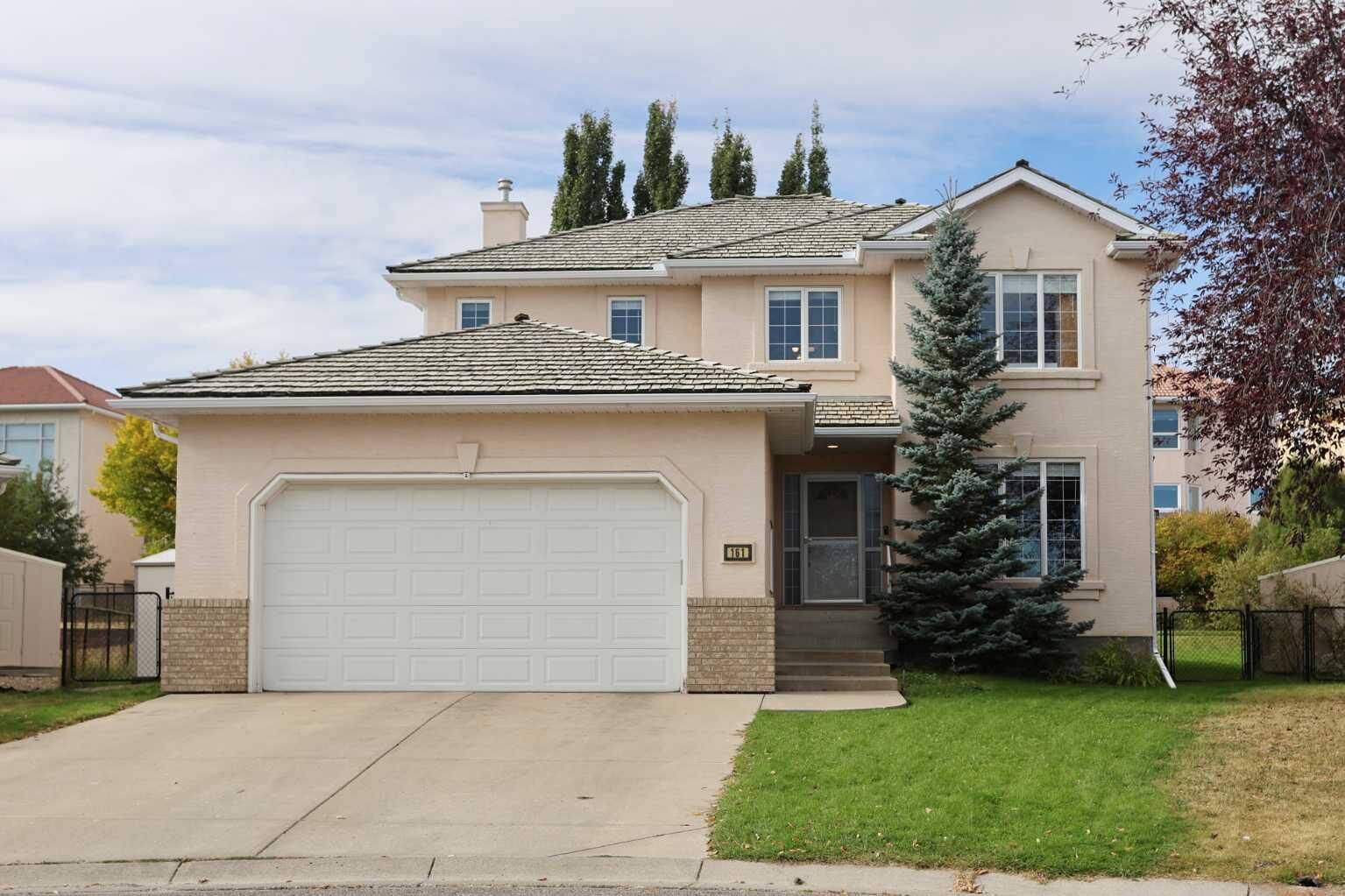 Property Photo:  161 Hamptons Gardens NW  AB T3A 5X5