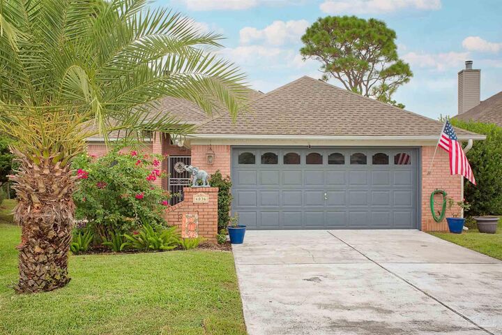 Property Photo:  4036 Longwood Cir  FL 32563 