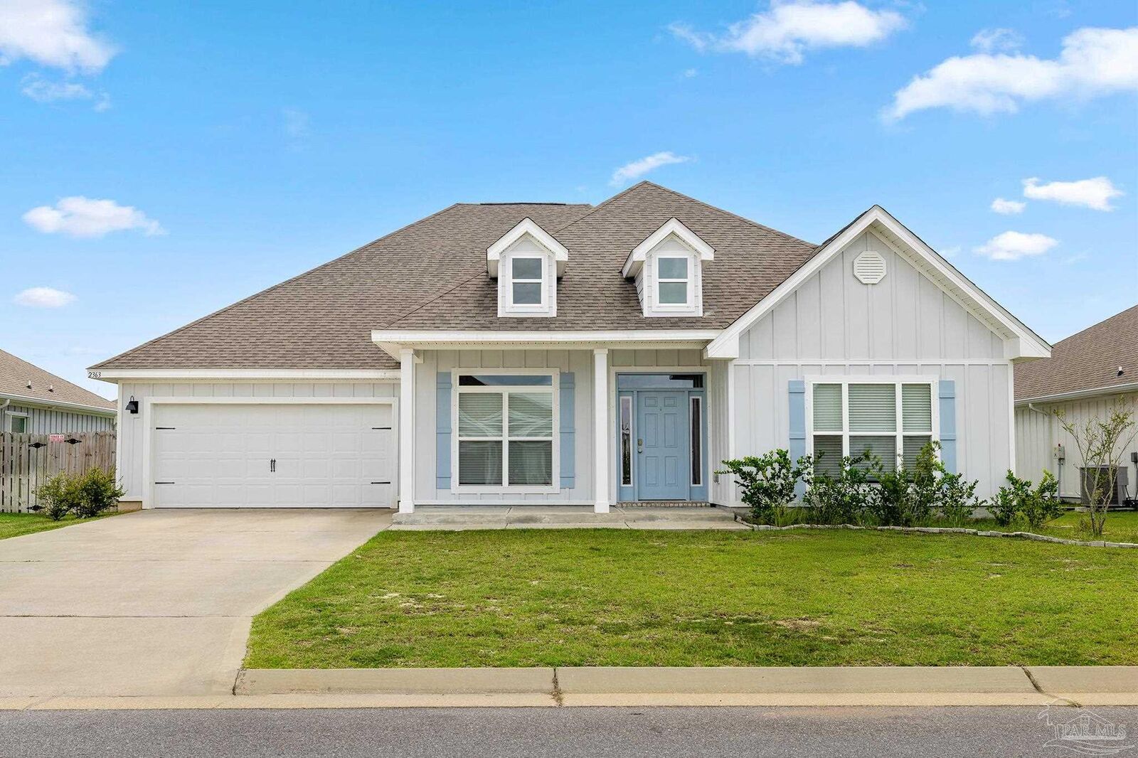 Property Photo:  2363 Cloudberry Dr  FL 32563 