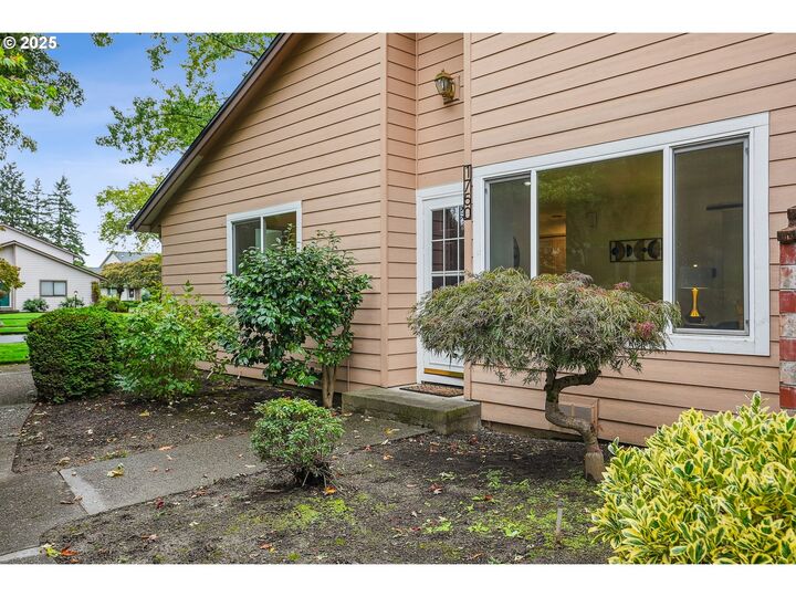 Property Photo:  1750 NW 143rd Ave  OR 97229 