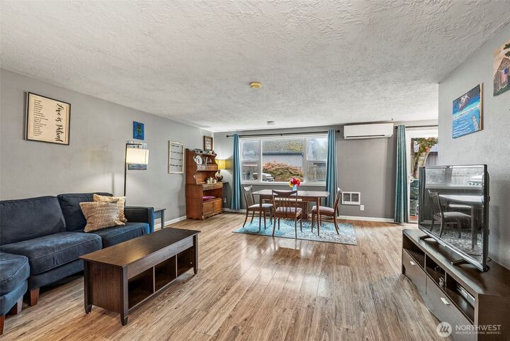 Property Photo:  2634  34th Avenue  WA 98632 