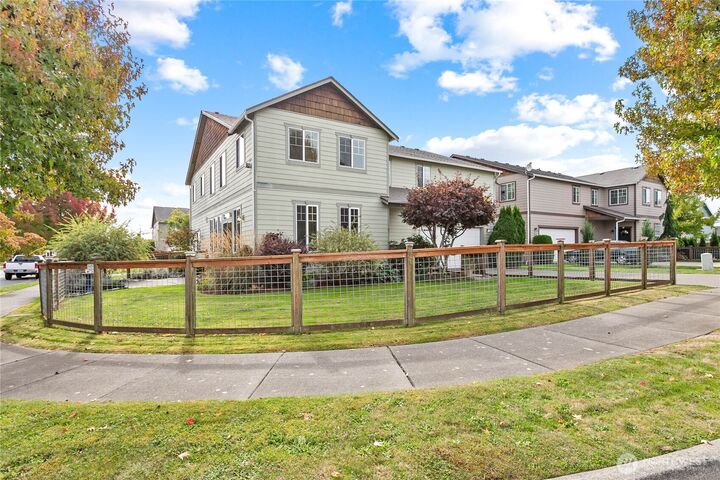 1290  Spruce Circle  Lynden WA 98264 photo
