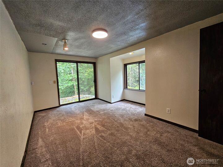 Property Photo:  30  Hokanson Road  WA 98541 