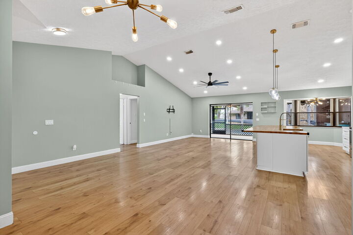 Property Photo:  2479 SE Whitehorse Street  FL 34984