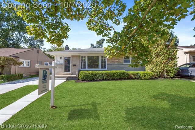 Property Photo:  2015 Alicia Lane  MI 48073 