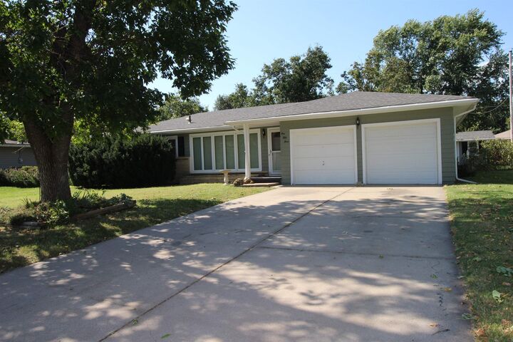 Property Photo: 153 Eunice St KS 67042