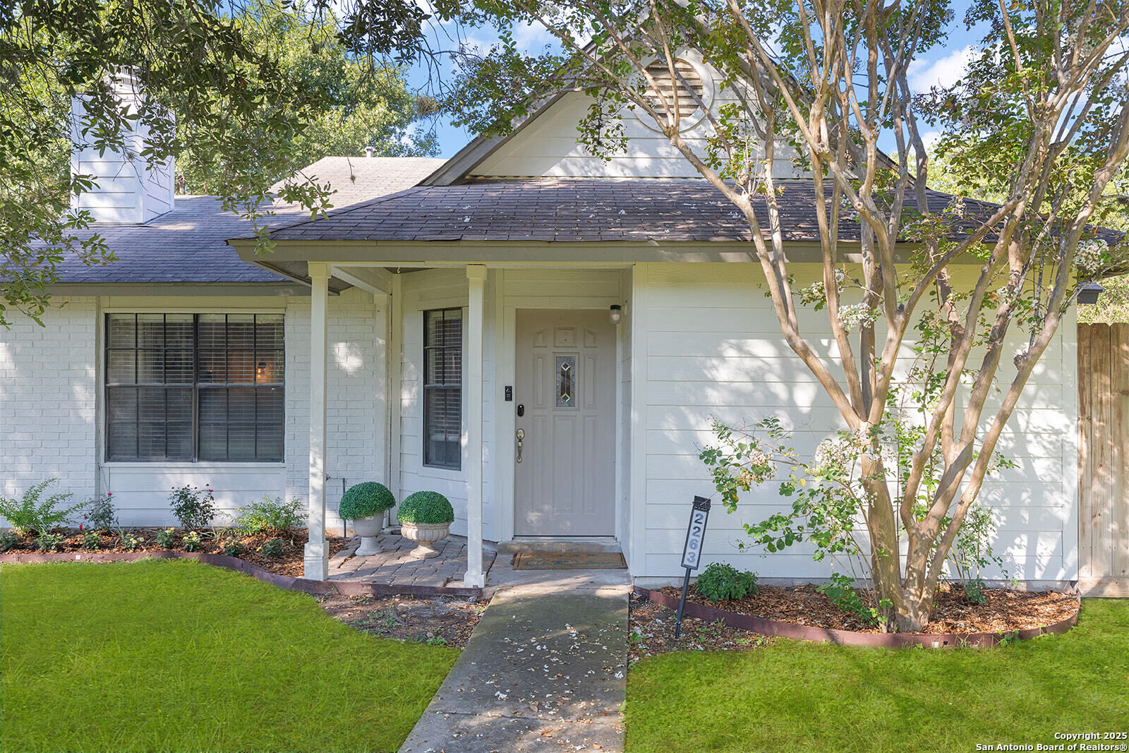 Property Photo:  2263 Regency Pt  TX 78231 