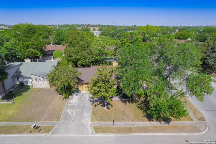 Property Photo:  10543 Big Mesa St  TX 78109 