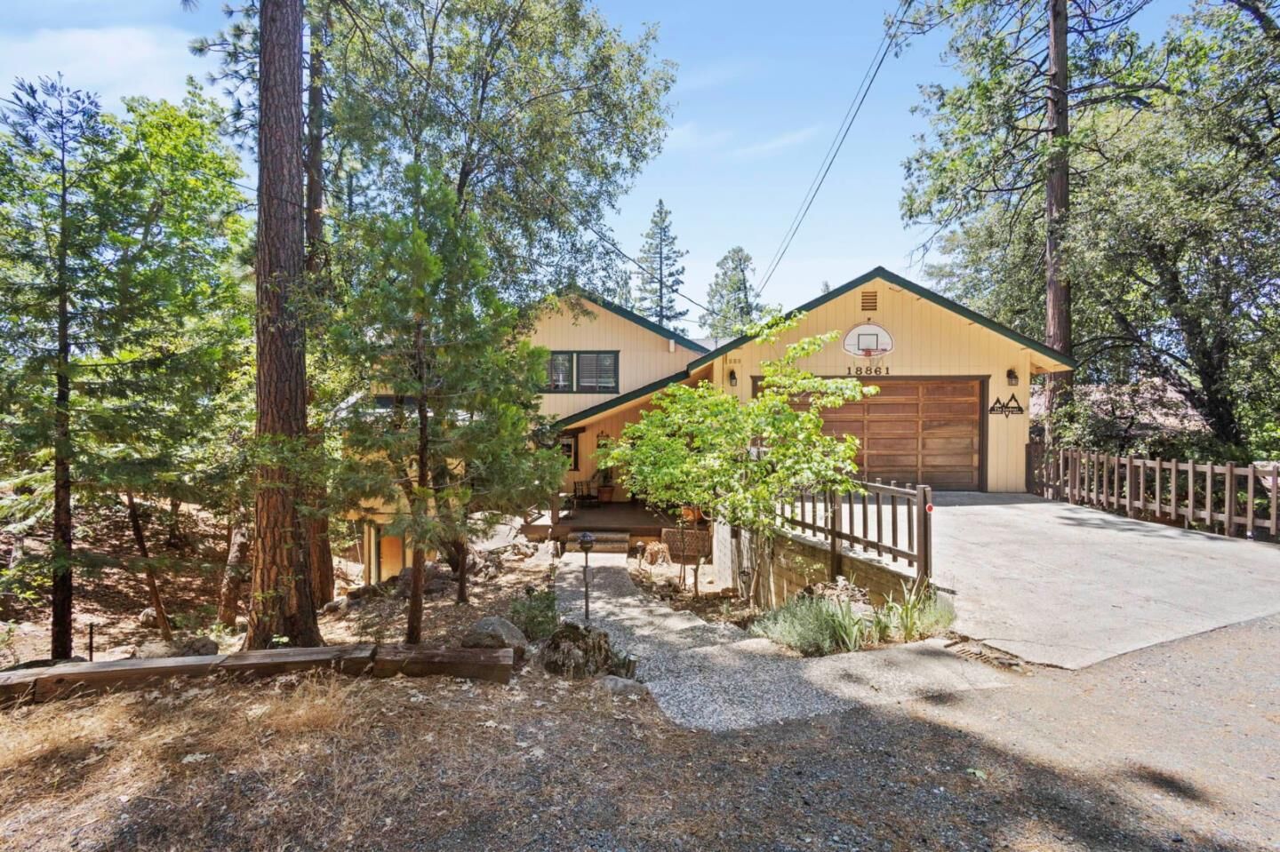 Property Photo:  18861 Lookout Drive  CA 95383 
