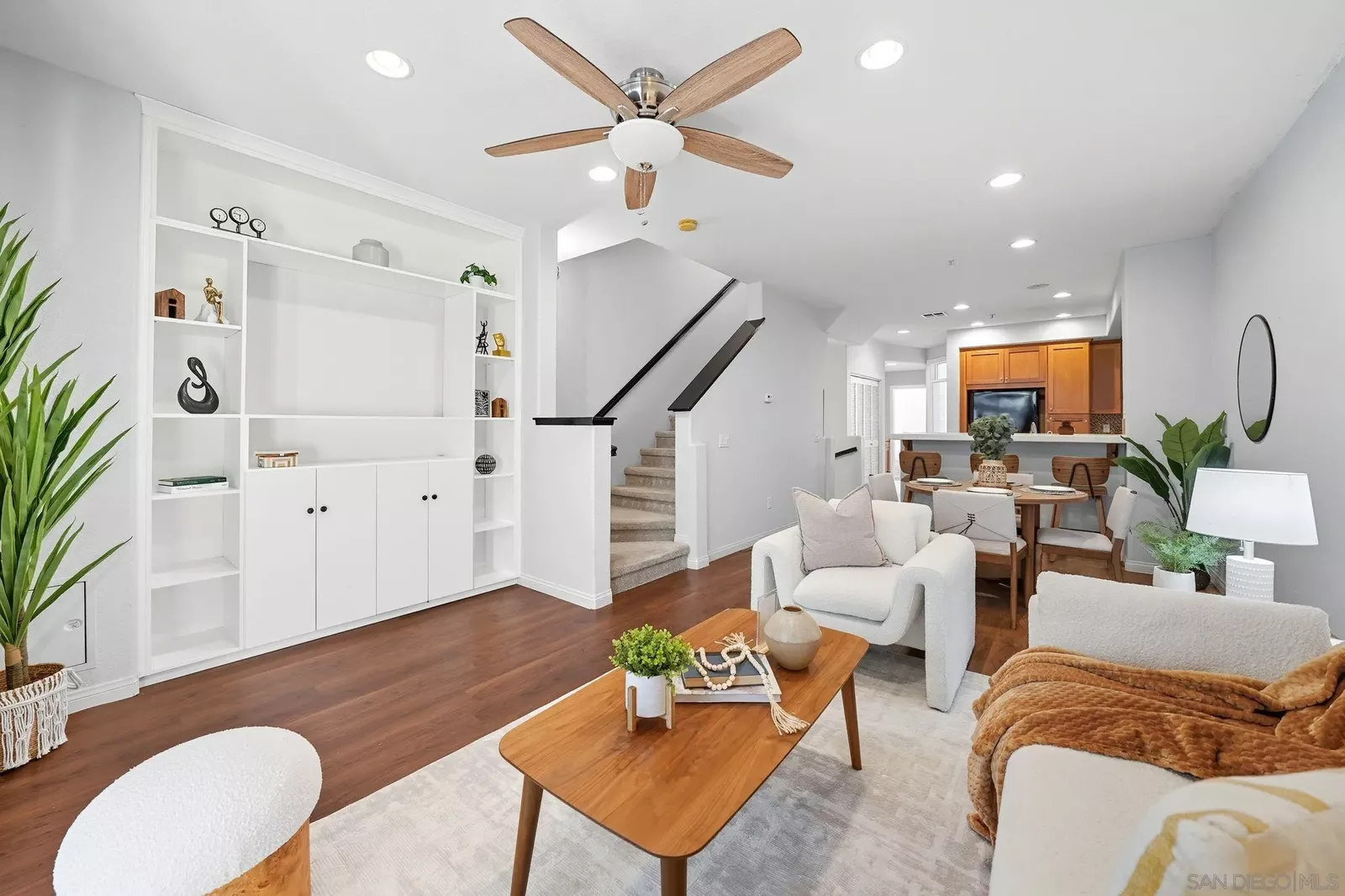 Property Photo: 8783 Parkplace Ct CA 92123