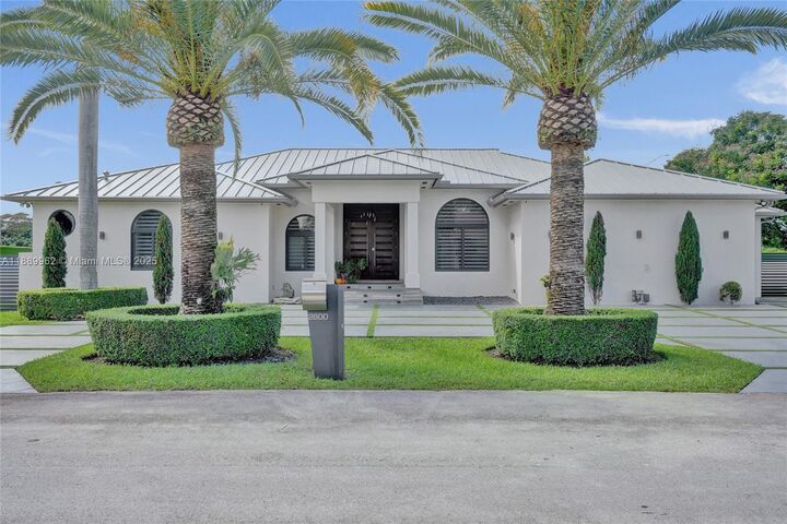 2600 SW 128th Ct  Miami FL 33175 photo