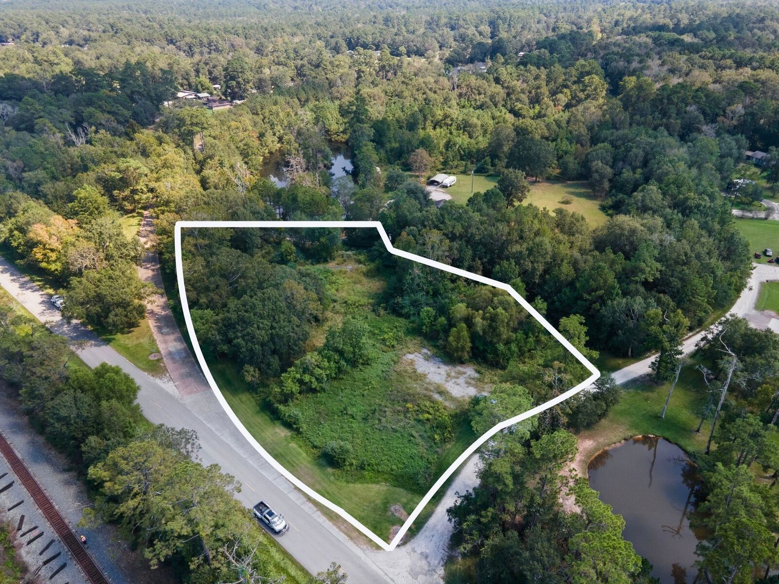 Property Photo: 2950 E Hwy 90 TX 77662