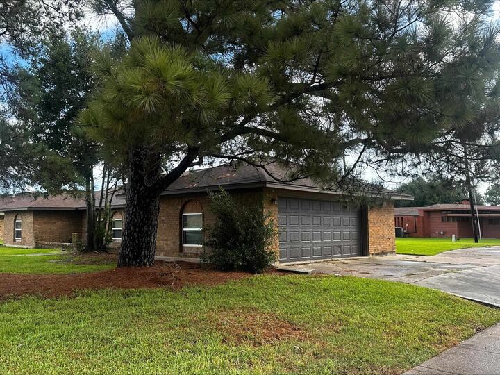 Property Photo: 4495 Beale TX 77705-0000