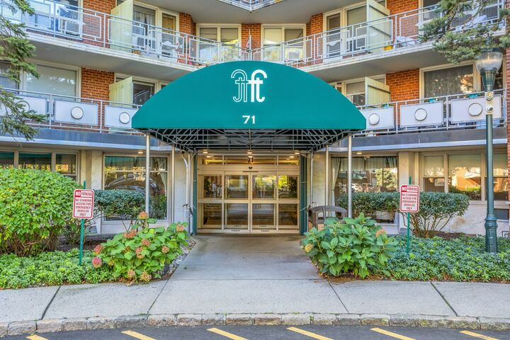 Property Photo: 71 Strawberry Hill Avenue Apt 203 CT 06902