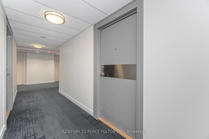 Photo de la propriété:  19 Singer Court 1518  ON M2K 0B2 